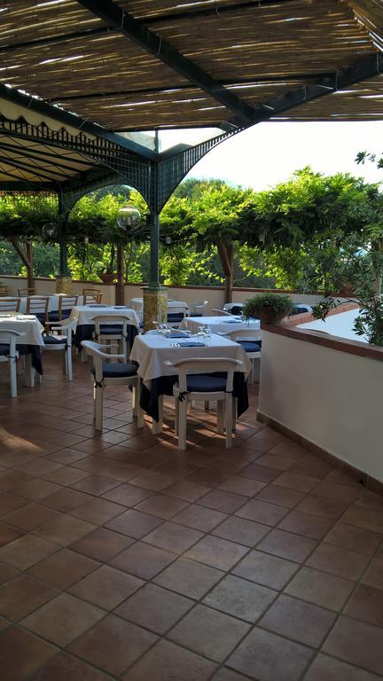 Casa Fasano Amalfi Coast Guest House Vietri Bagian luar foto